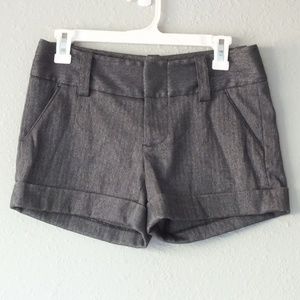 Alice + Olivia Shorts (size 2)